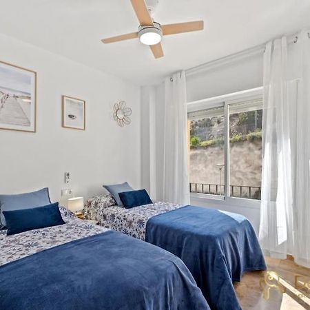 Apartamento Cerca De La Playa En Las Lagunas De Mijas フエンヒロラ エクステリア 写真
