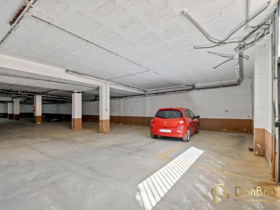 Apartamento Cerca De La Playa En Las Lagunas De Mijas フエンヒロラ エクステリア 写真